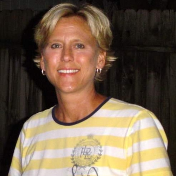 Meet your Posh Ambassador - Picture 1 of 5